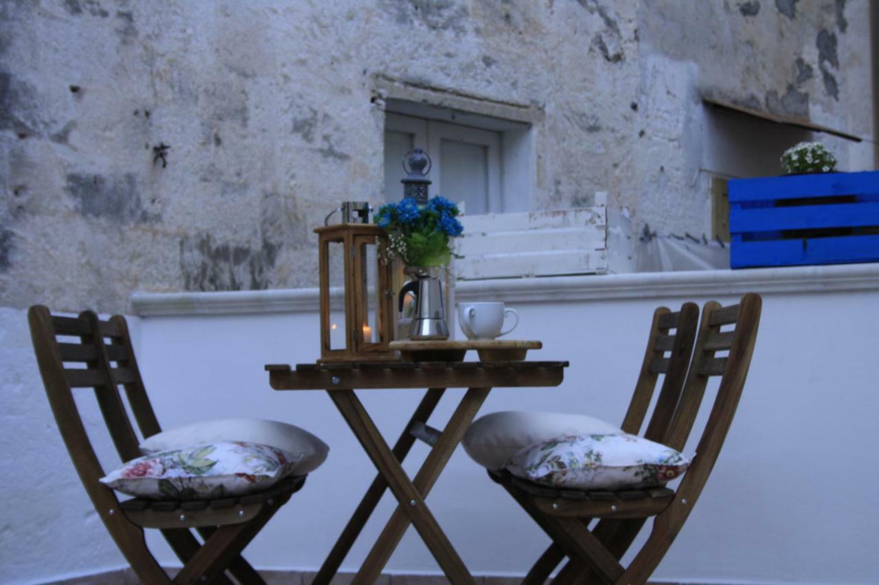 Le Stanze Di Mavi Bed & Breakfast Гравина ин Пулия Екстериор снимка